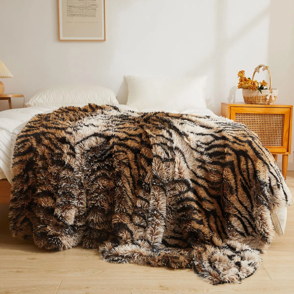 XeGe Manta de piel sintética de lujo, suave con estampado de tigre, manta de cama grande y esponjosa, manta decorativa de felpa lanuda para sofá cama, estampado de tigre marrón, individual/doble