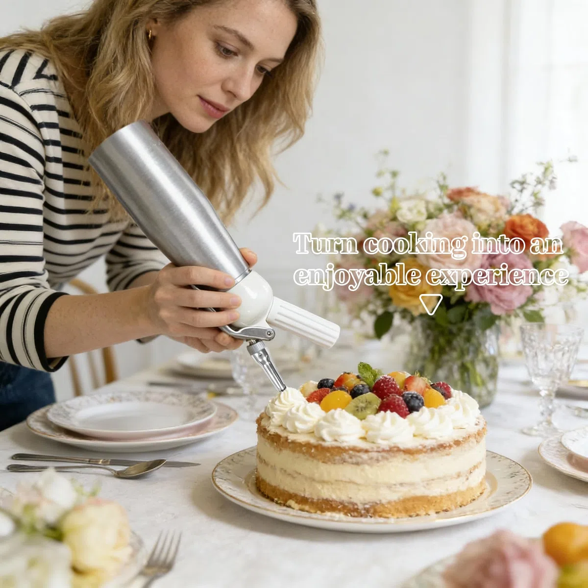 Sifon Cocina, para Nata Cocinar, Nata para Montar, Mousse, Pastel, Café, Postres, Sifón Cocina Nata, 500 mL, Acero Inoxidable de Grado Alimenticio, 3 Boquillas + 1 Cepillo Limpieza (A)