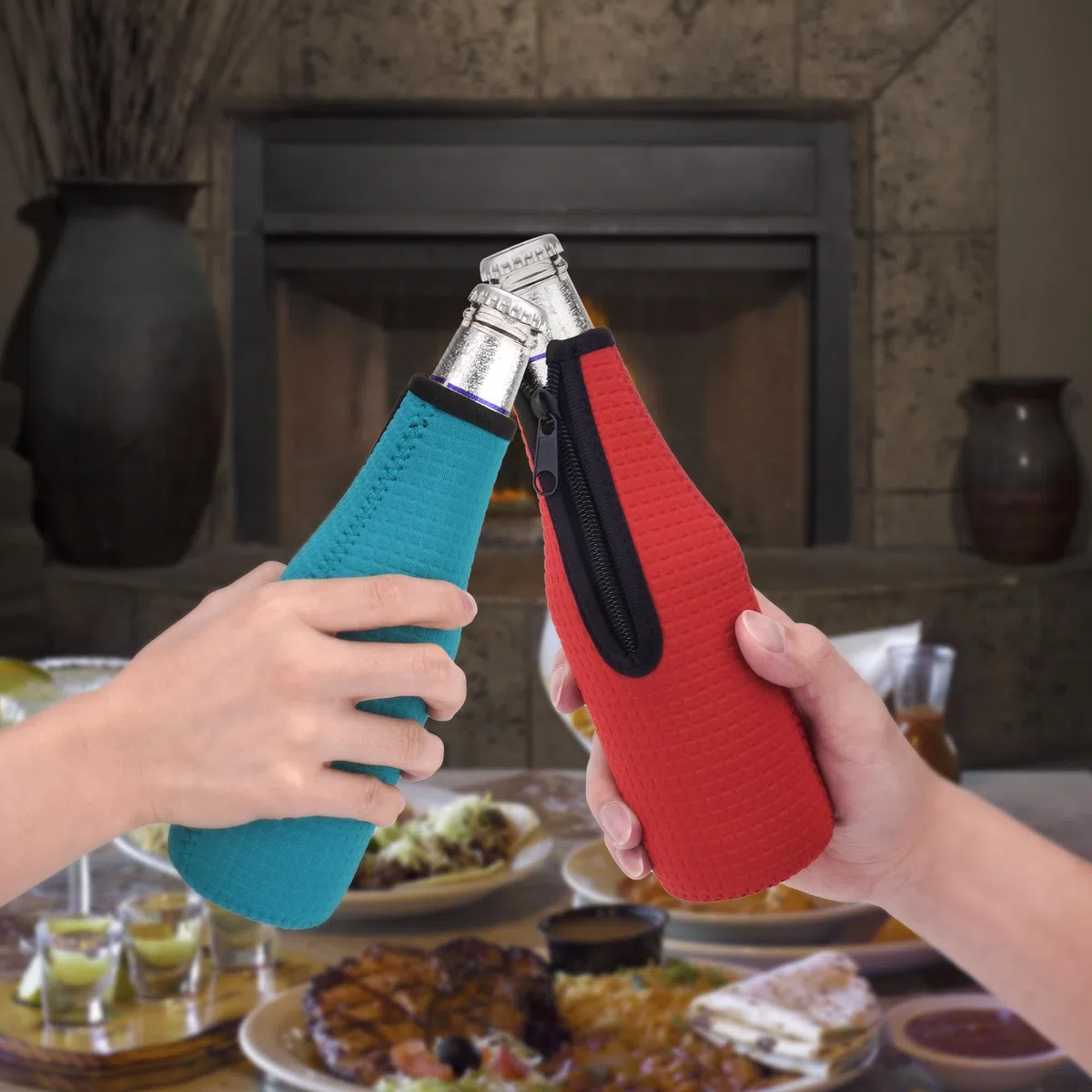 Linkidea Paquete de 4 enfriadores de vidrio para botellas de cerveza de 12 onzas, aislantes de neopreno grueso antideslizante, fundas para botellas de cerveza con cremallera (negro/azul/rojo/amarillo)