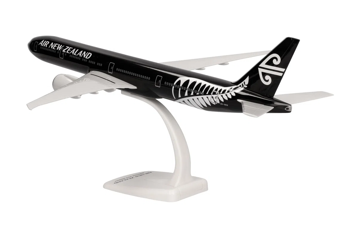 herpa - Air New Zealand Boeing 777-300ER – ZK-OKQ All Blacks