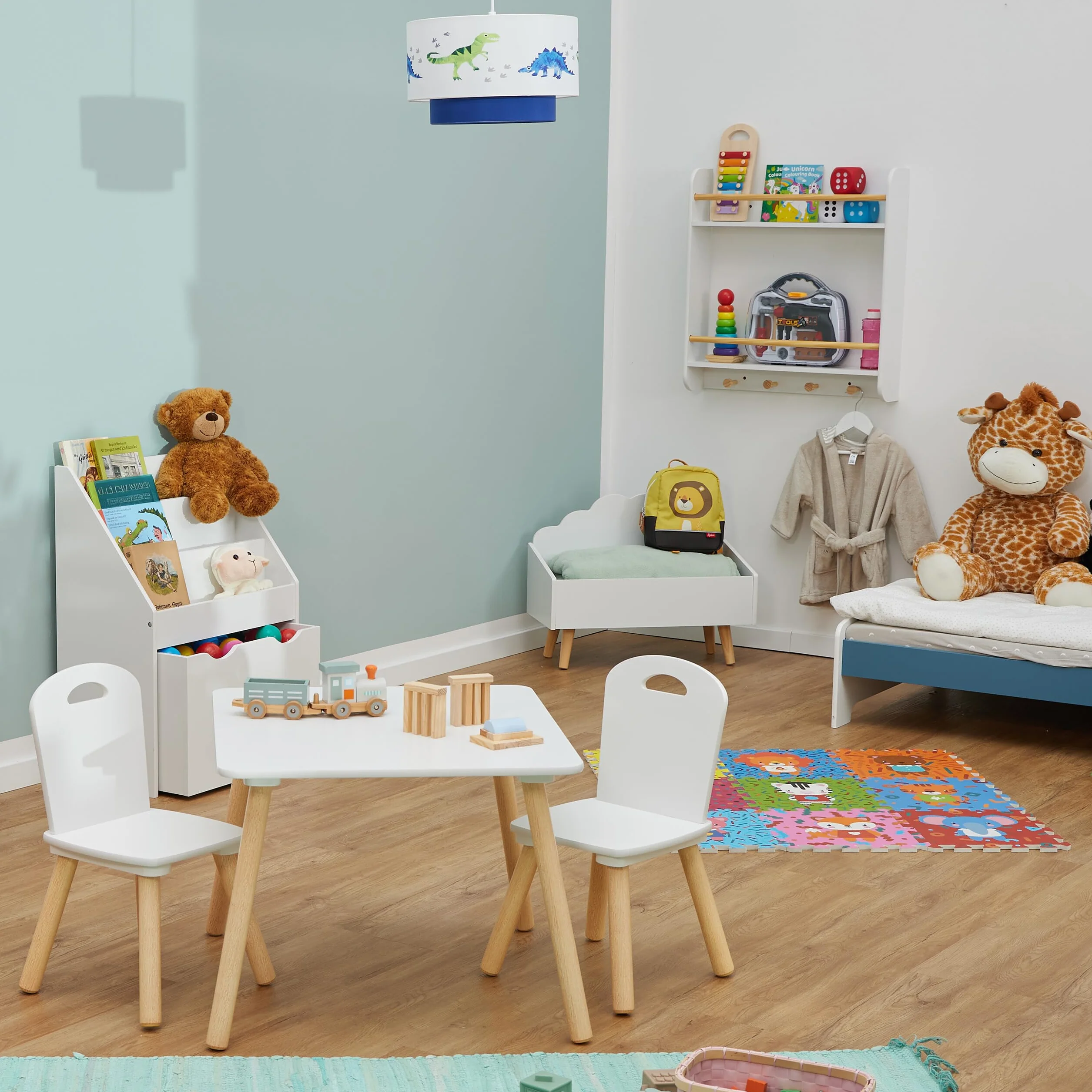 Relaxdays Mesa y 2 Sillas Infantiles, Conjunto Mobiliario Niños 3 Piezas, Set Muebles Dormitorio, Blanco y Natural