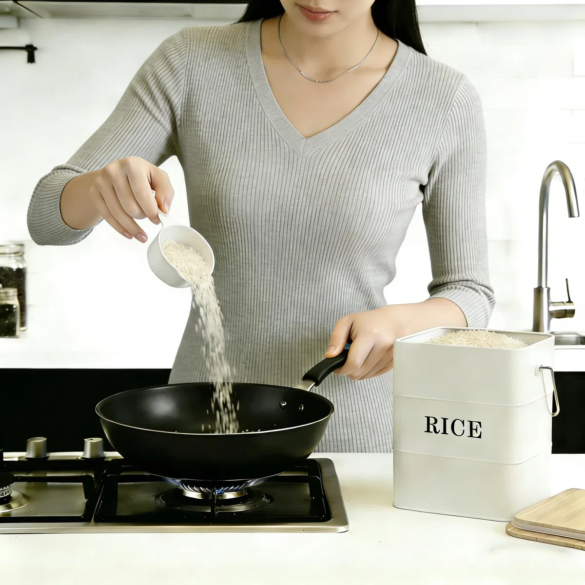 Recipiente de arroz de metal de 10 l con tapa de bambú y cuchara, recipiente de almacenamiento de arroz hermético, recipiente de almacenamiento de cocina para alimentos, recipiente de cereales