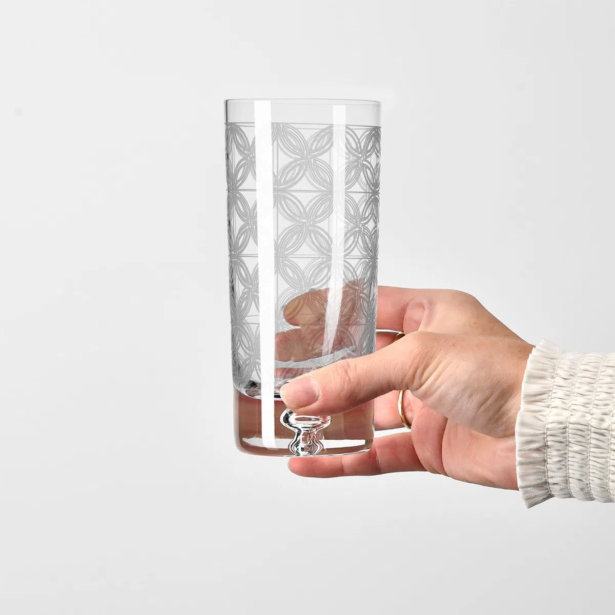 Krosno – Vasos para agua, zumos y bebidas de 300 ml – Juego de 4 piezas – Colección Saga – Cristal – Hechos a mano y tallados – Ideal como regalo