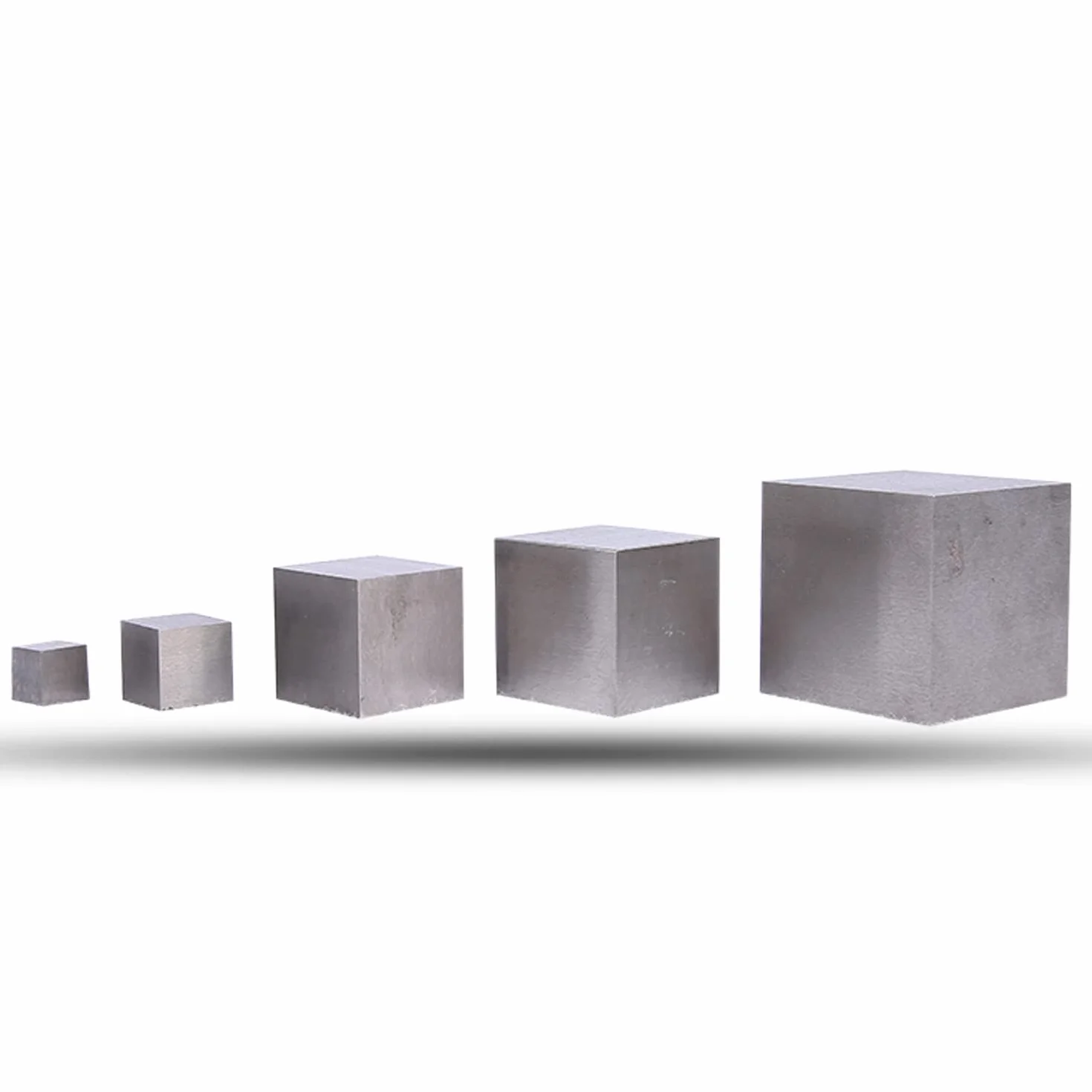 Cubos De Densidad De Metal De Cubo De Tungsteno Cubo De Metal De Alta Pureza De 10 × 10 × 10 Mm Adecuado para La Industria De Construcción Y Maquinaria