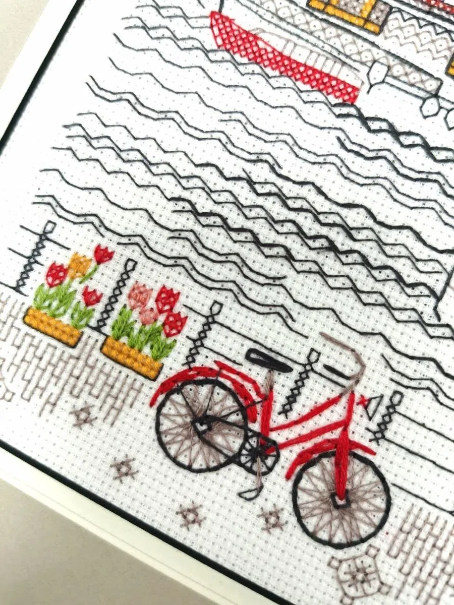 Riolis Counted Cross Stitch Kit 9.5"X11.75"-City On Water (14 Count)