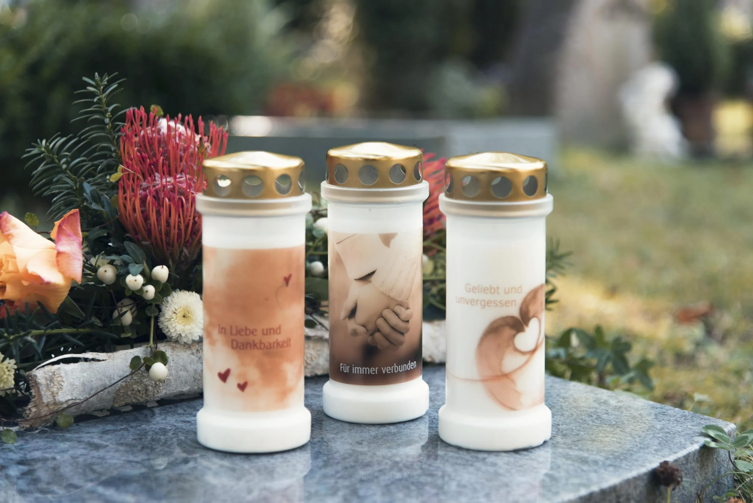 Bolsius - Luz de tumba – Blanco – Juego de 6 unidades – Faro – Longitud de la combustión 7 días – Vela de luto & Memorial – con diseño – Sin aceite de palma – Nº 7 – 20 x 7,5 cm