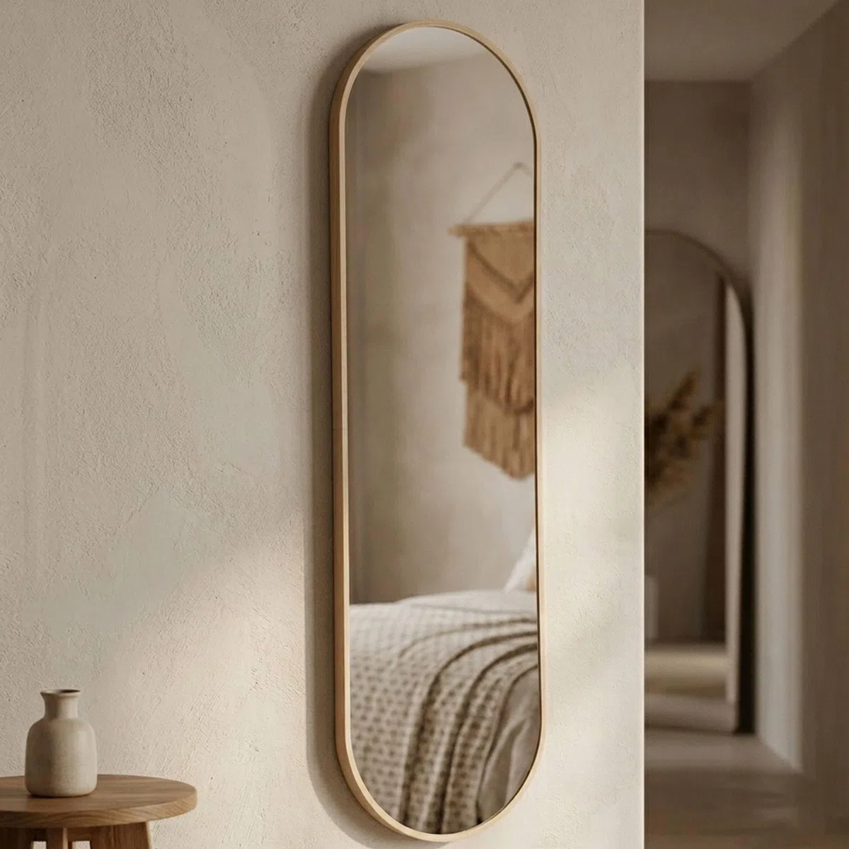Well Home Espejo Ovalado 30x100cm Marco de Madera Clara, con Gancho Trasero para Pared, Ideal para Dormitorio o Pasillo