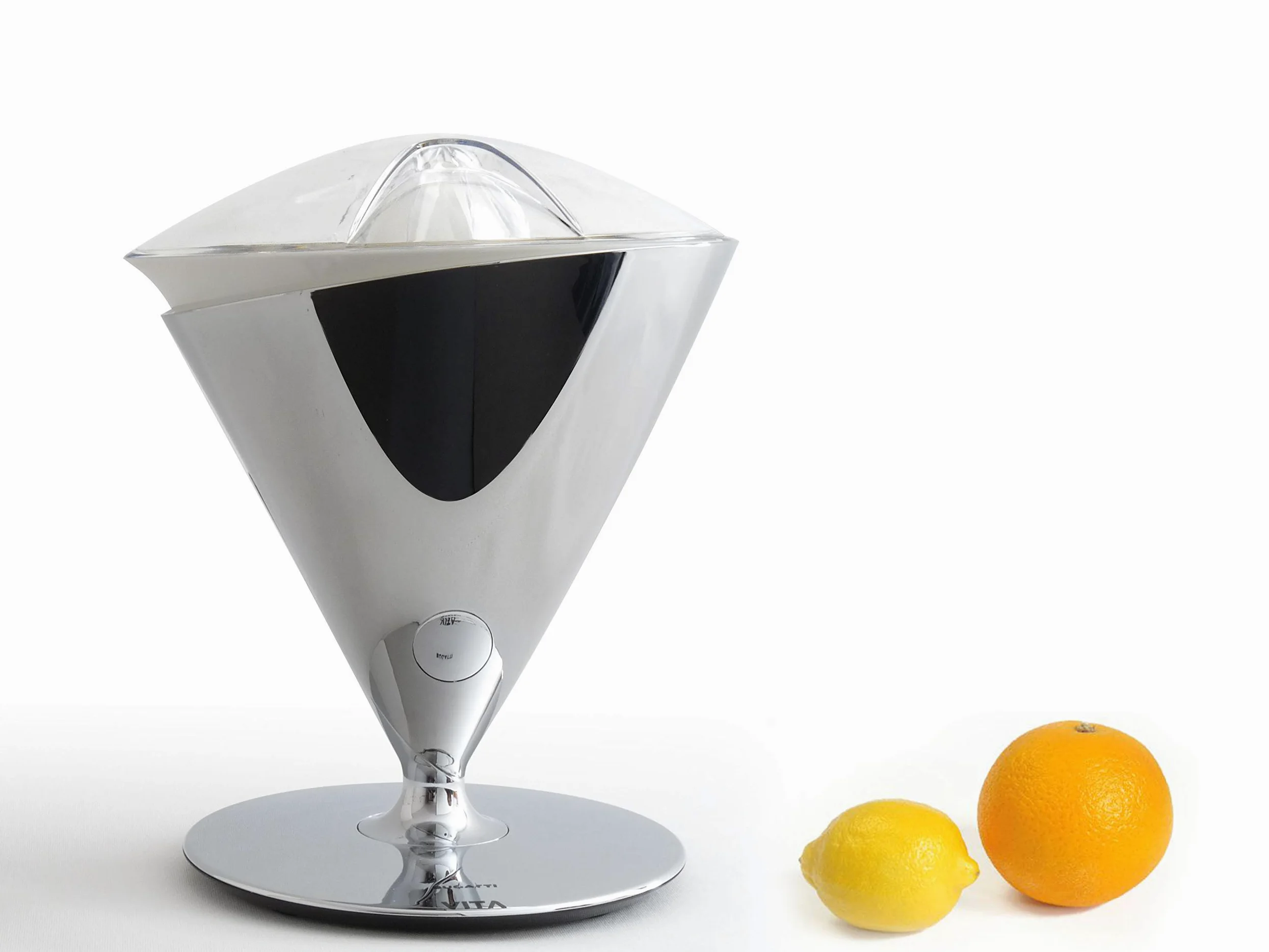 BUGATTI, Vita, Exprimidor eléctrico, Velocidad 90-95 rotaciones por minuto, Capacidad 0,6 litros, Filtro en acero inoxidable, 80 W, Diseño elegante, Color Cromo