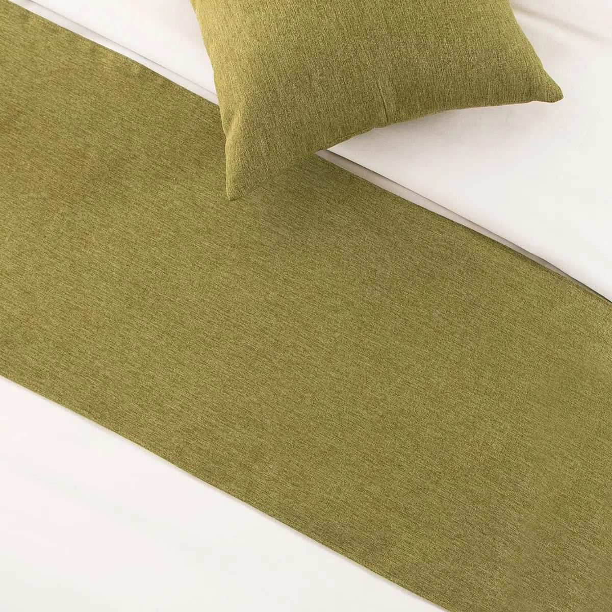 AMBERIS Camino De Cama Verde, Imitación de Lino Bufanda De Cama Moderna De Suave Que No Se Decolora (Las Fundas de cojín se Venden por Separado)