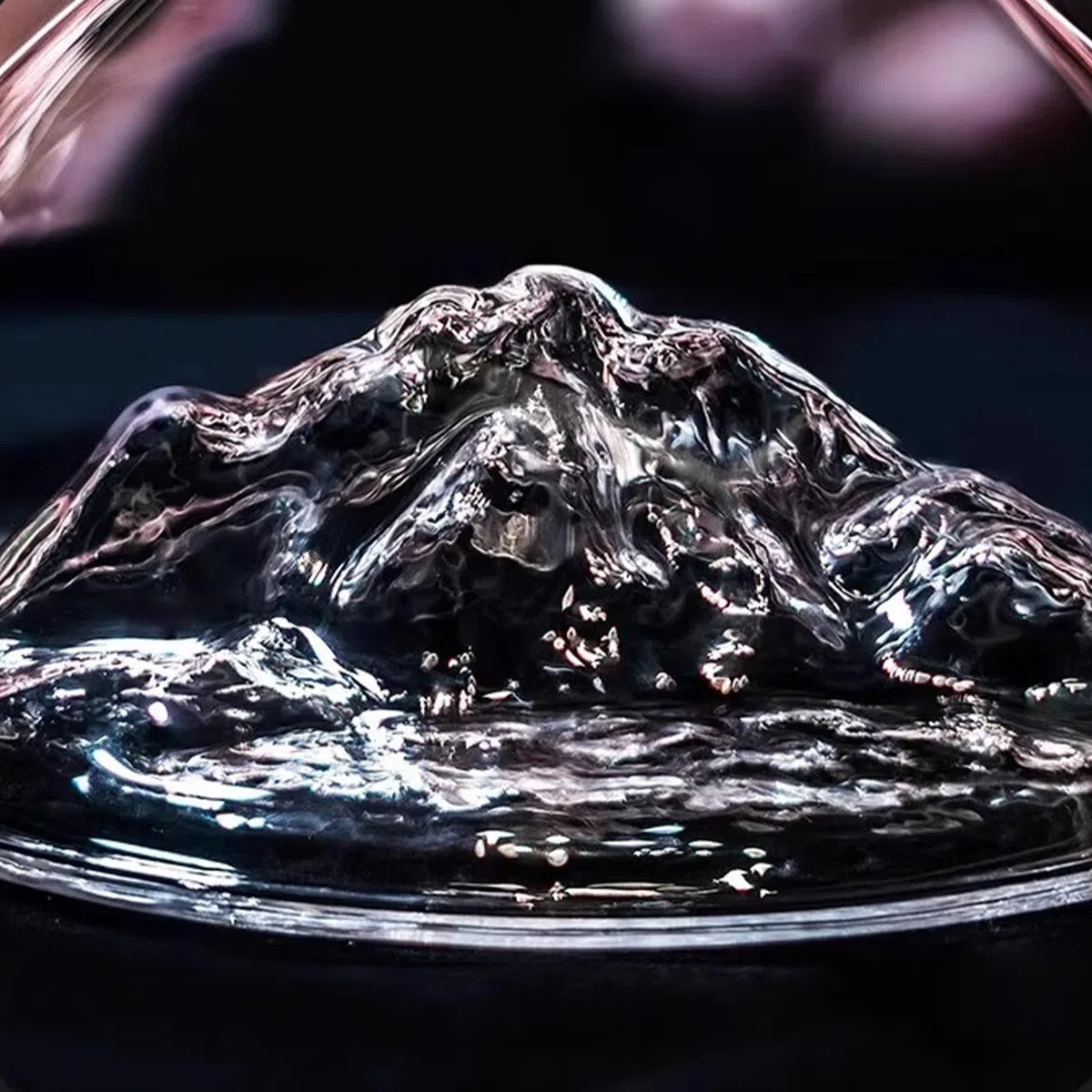 Jarra Decantadora de Vinos, 1,8 Litros Bar Servidores | Jarra Decantadora de Alcohol Transparente - Para Coleccionistas Caseros Cenas Eventos de degustación Bodas Bartenders Bars Hoteles Comedores Y