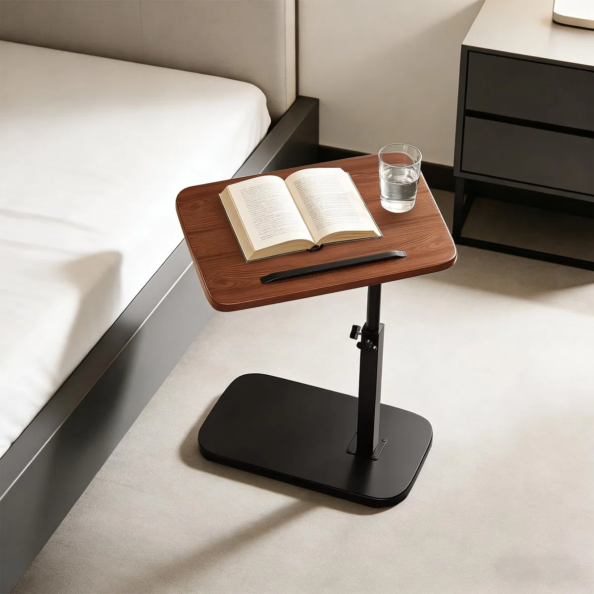 Mesa auxiliar en forma de C, pequeña mesa auxiliar redonda para café, aperitivos, plantas, mesas auxiliares de madera en forma de C, pequeña mesa de sofá para salón, dormitorio, oficina