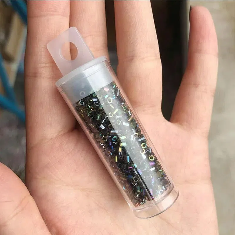 Kit de fabricación de pulseras, 1100 cuentas de tubo de vidrio y espaciadores para hacer joyas de bricolaje, cuentas de semillas de color AB de 2 mm para pulseras y collares