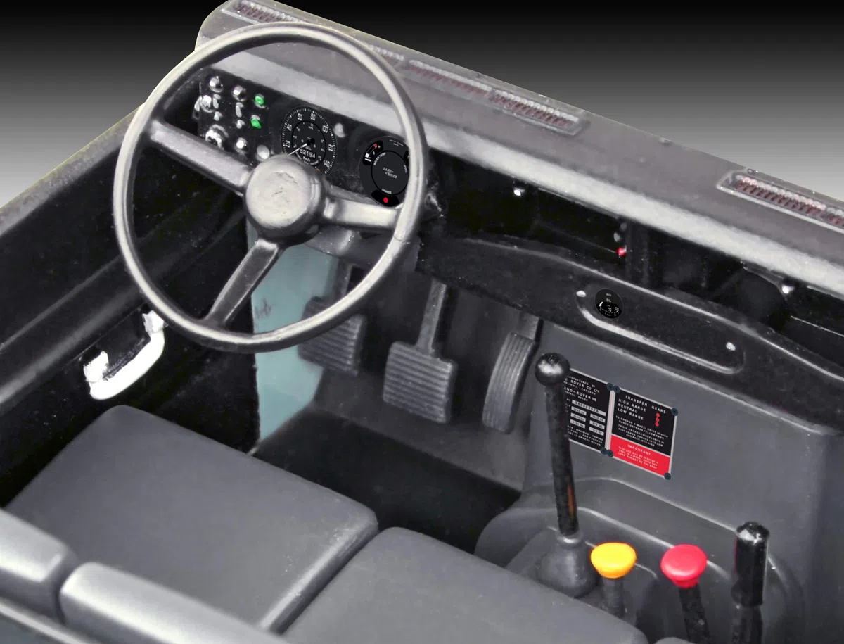 Revell GmbH Revell 07047 7047 - Kit de Modelos de plástico para Land Rover Serie III, Multicolor, 1/24