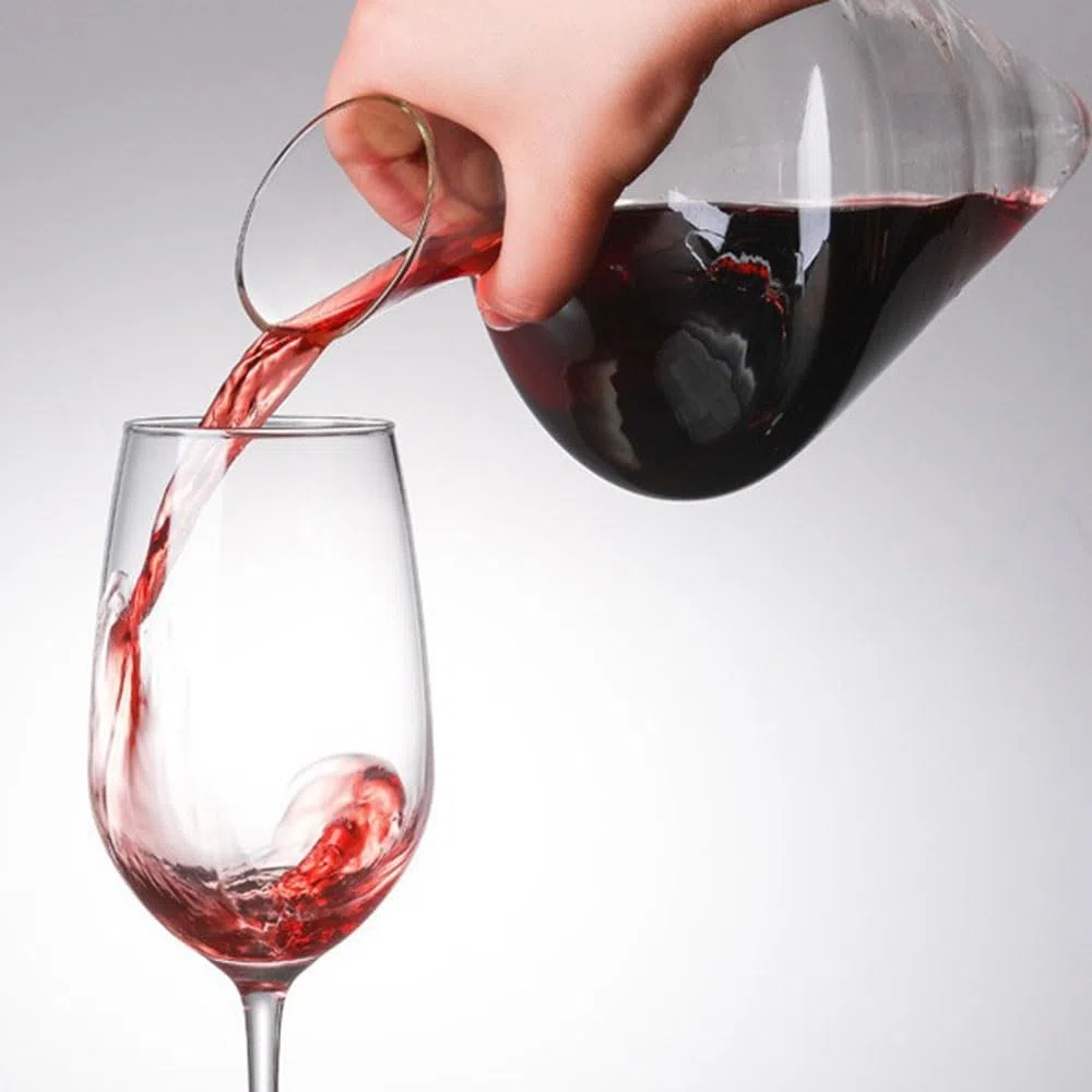 Decantador de Vino Jarra decantadora de vino frío 1000 ml con forma cono y aireador, compartimento for hielo. Ideal for tinto
