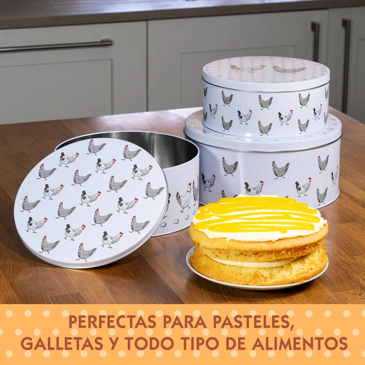 SPOTTED DOG GIFT COMPANY Juego de 3 Latas Almacenamiento para Tartas Redondas, Cajas para Galletas y Pasteles de Metal, Apilables Herméticos, Pequeño 20x9, Mediano 22x10, Grande 25x11cm - Gallinas