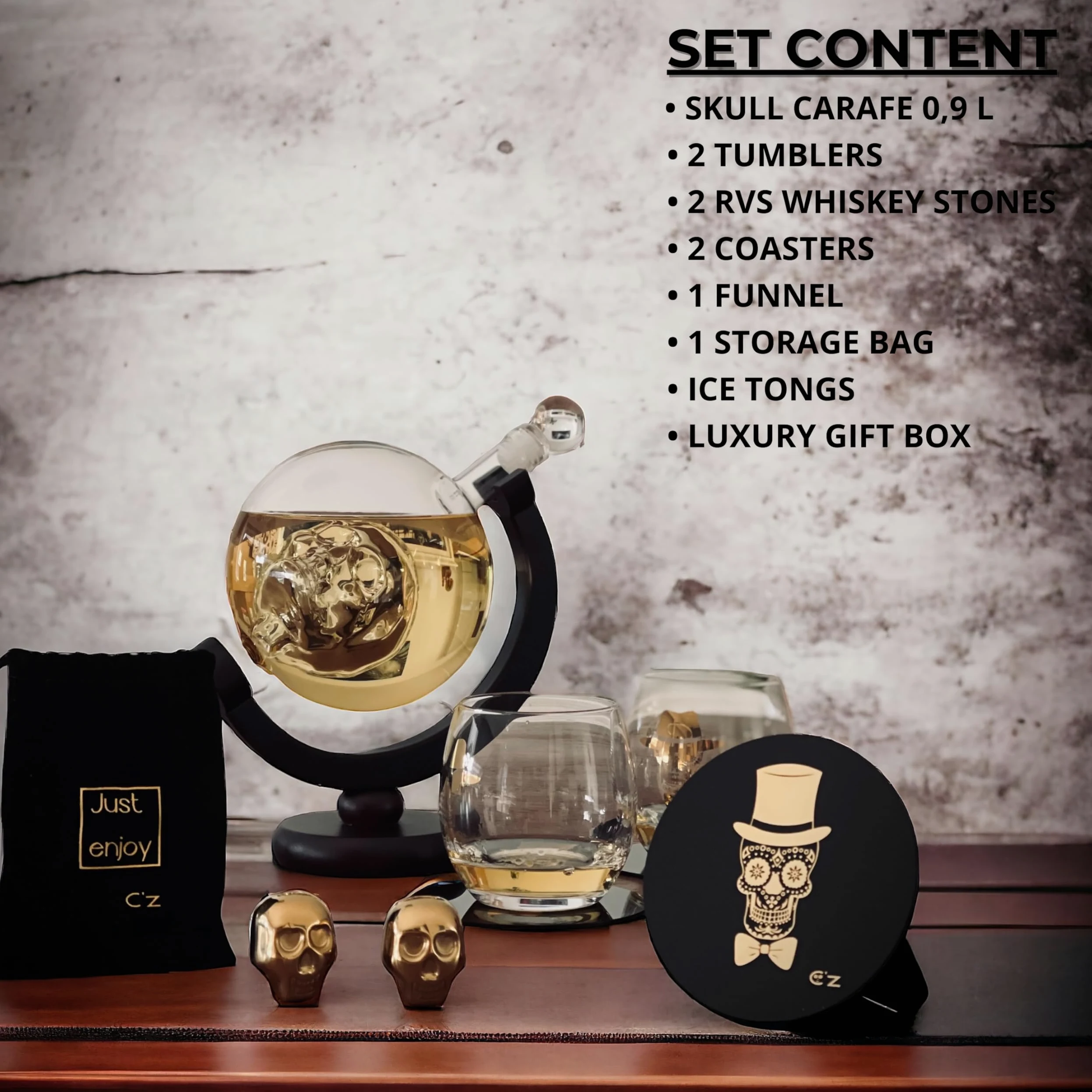 Jarra de Whisky - Juego de decantador de Whisky de Lujo - 0,9 L - Incl. 2 Piedras de Whisky de Calavera Dorada - 2 Vasos de Whisky - 2 Posavasos únicos