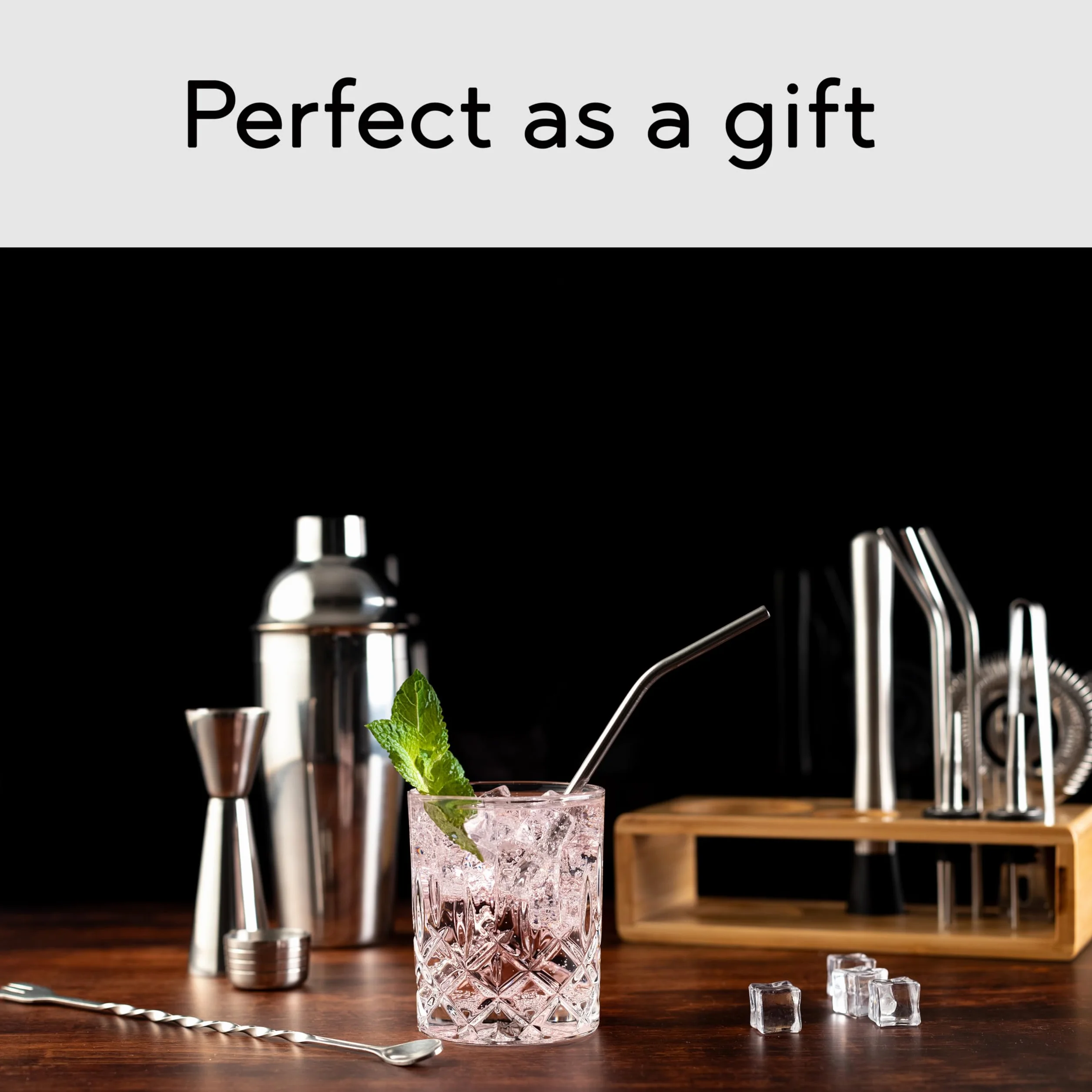 Hanseküche Juego de coctelería Boston de 825 ml, de acero inoxidable, fácil de abrir y sin atascos, juego de coctelera profesional, incluye soporte, ideal para bartenders y amantes de cócteles (claro)