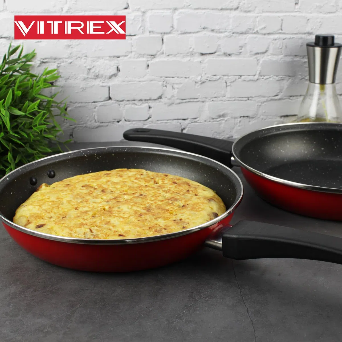 VITREX Marseille Duo - Sarten Duo Roja para Tortillas 24cm + Taper, Acero Vitrificado, Antiadherente Bicapa, Todo Tipo de Cocinas, Inducción
