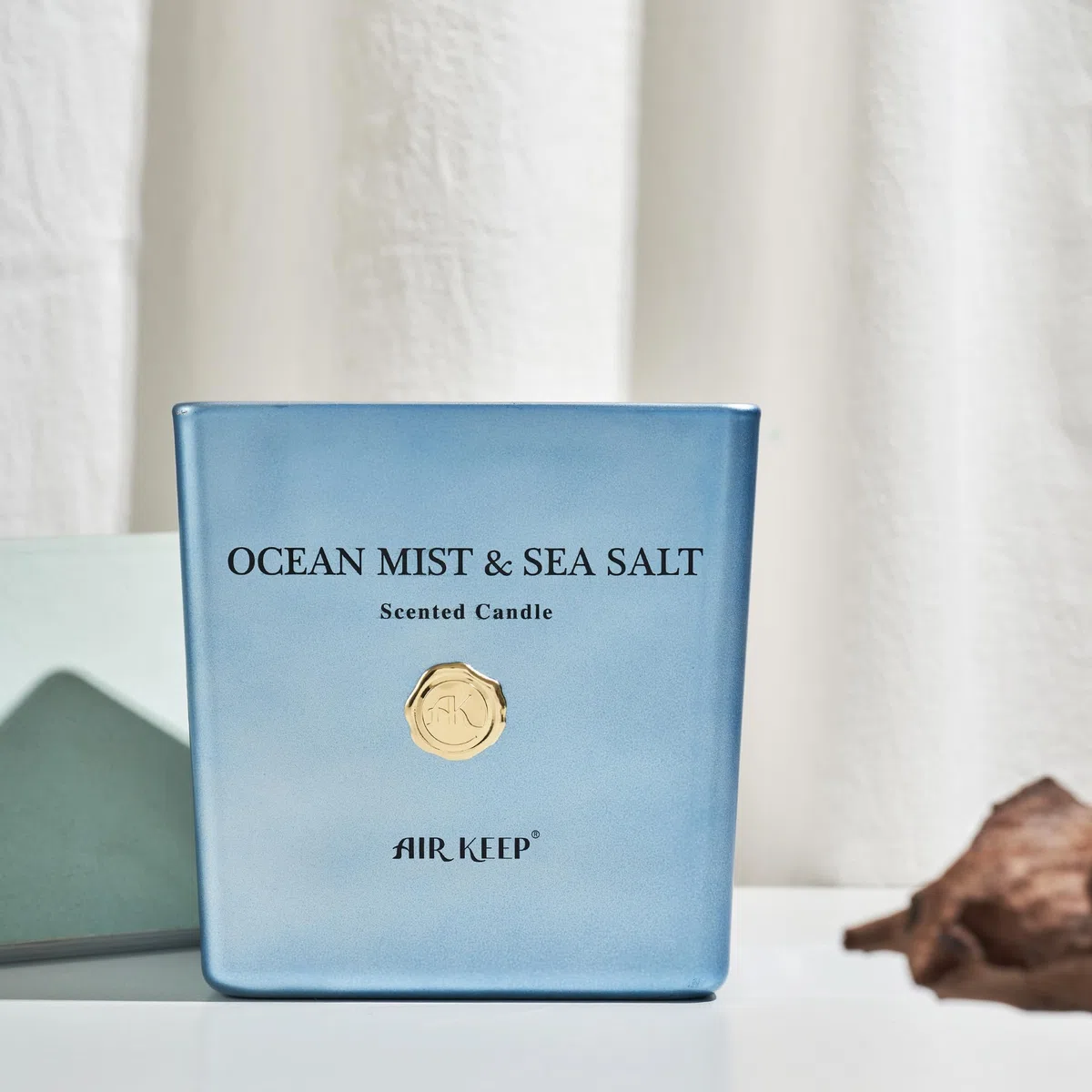 Airkeep Vela Aromática Ocean Mist & Sea Salt, Vela de 1300 g con una Duración de Quema de hasta 320 Horas, Vela de Cera Natural para el Hogar, Ideal como Regalo para Mujeres y Hombres