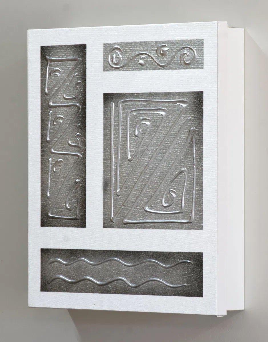 Cuadroexpres - Armario para llaves, con 12 Ganchos. Medidas: 26x31x6 cm, Pintado a Mano, Abstracto en plata, 100% Original, Incluye tacos y tornillos