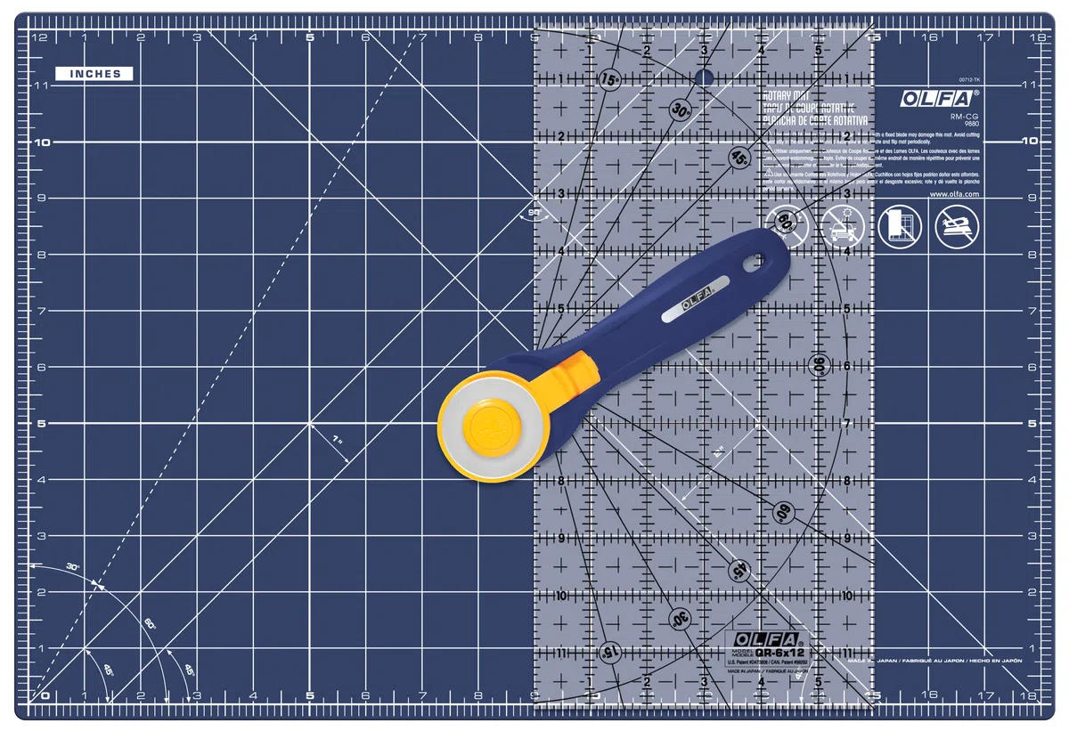 OLFA Splash Quilting/Sewing Kit 6"X12"-Navy