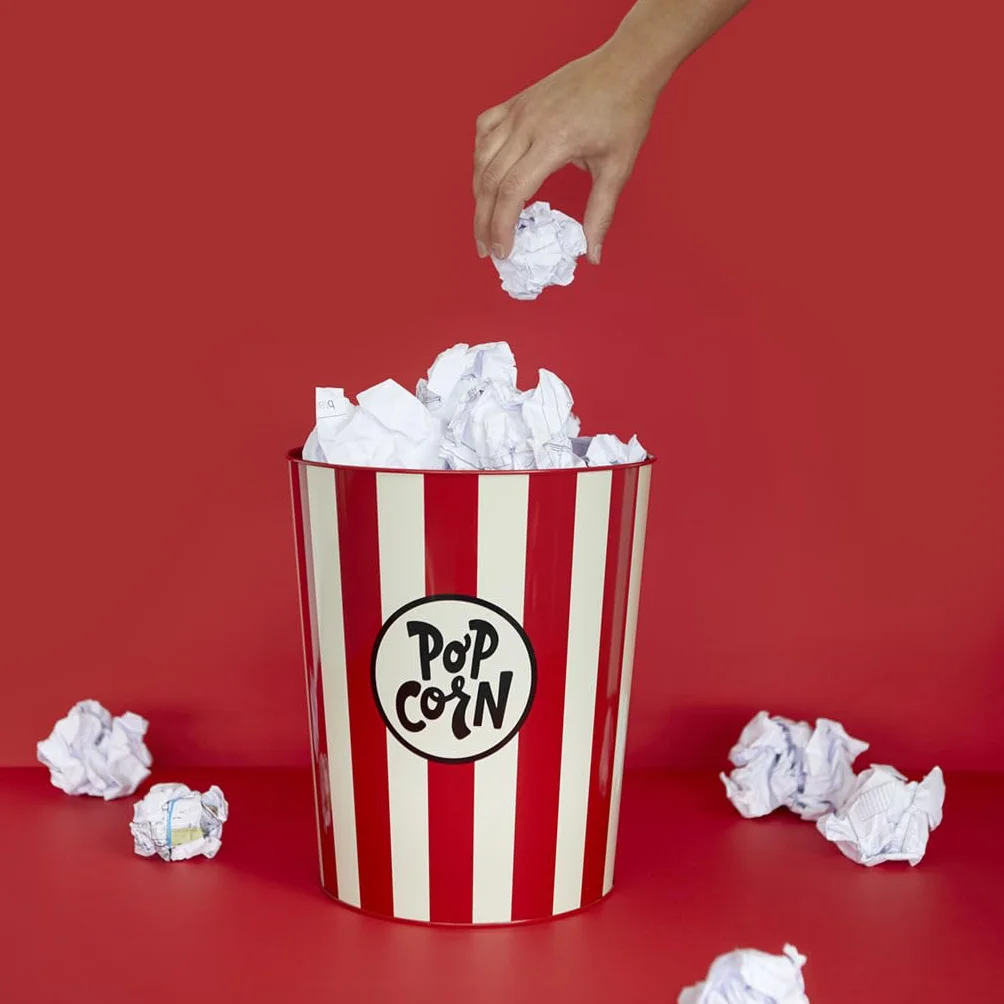 Balvi Papelera Popcorn Color Rojo y Beige Los Papeles simulan Palomitas Metal