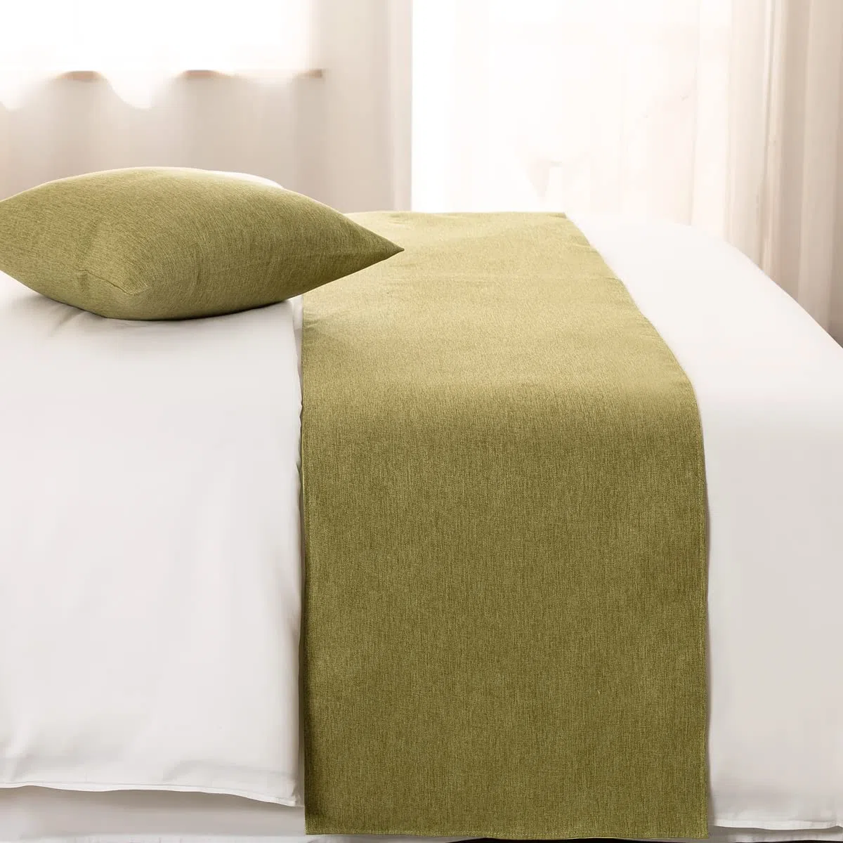 AMBERIS Camino De Cama Verde, Imitación de Lino Bufanda De Cama Moderna De Suave Que No Se Decolora (Las Fundas de cojín se Venden por Separado)