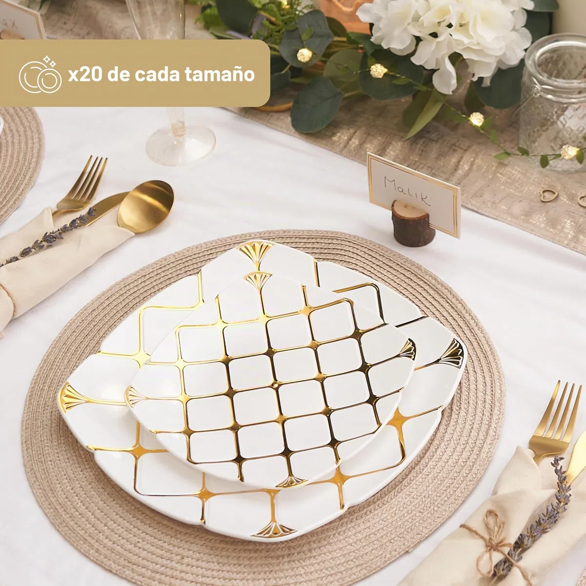 MATANA 40 Platos Cuadrados de Plástico Blanco con Patrón Dorado - 2 Tamaños: 20 x 26cm y 20 x 18cm - Resistentes y Reutilizables - Bodas, Cumpleaños, Navidad, Fiestas