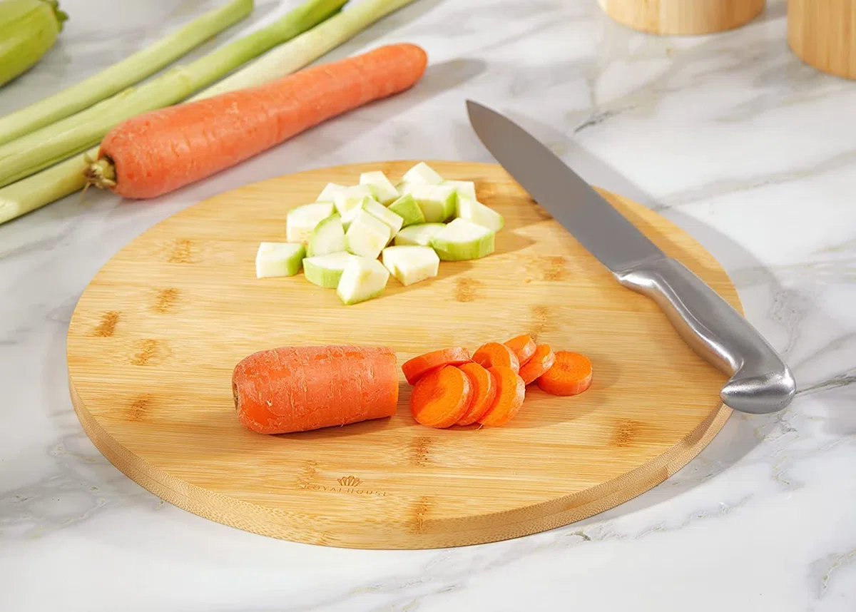 RoyalHouse Tabla de cortar redonda de bambú natural para cocina, tablas de cortar para carne y verduras, tabla de queso y charcutería, bandeja de servir, redonda de 11.8 pulgadas, 0.6 pulgadas de
