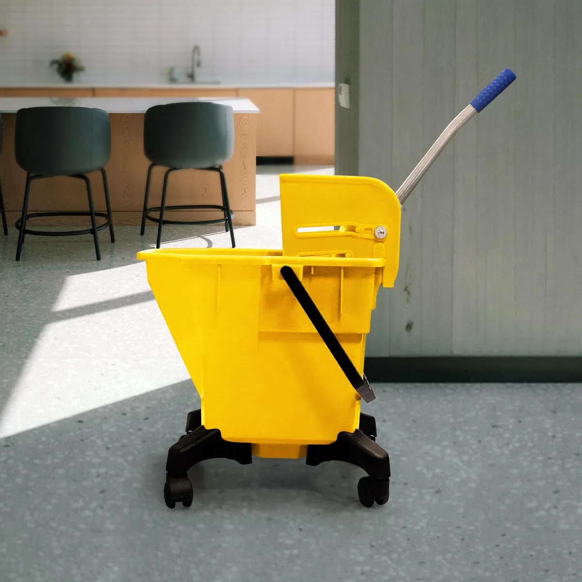 Cubo de fregona de 6.6 galones con escurridor, diseño sin punta y plástico resistente, sistema de fregona giratoria para suelos de madera dura, cubo individual que ahorra espacio (amarillo