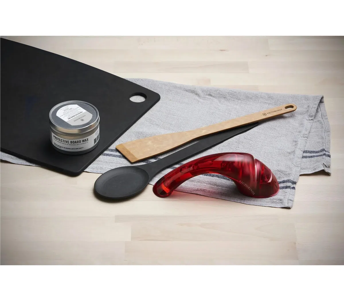 Victorinox Afilador de cuchillos con rodillos cerámicos para uso doméstico, 2 etapas, manejo seguro, para diestros y zurdos