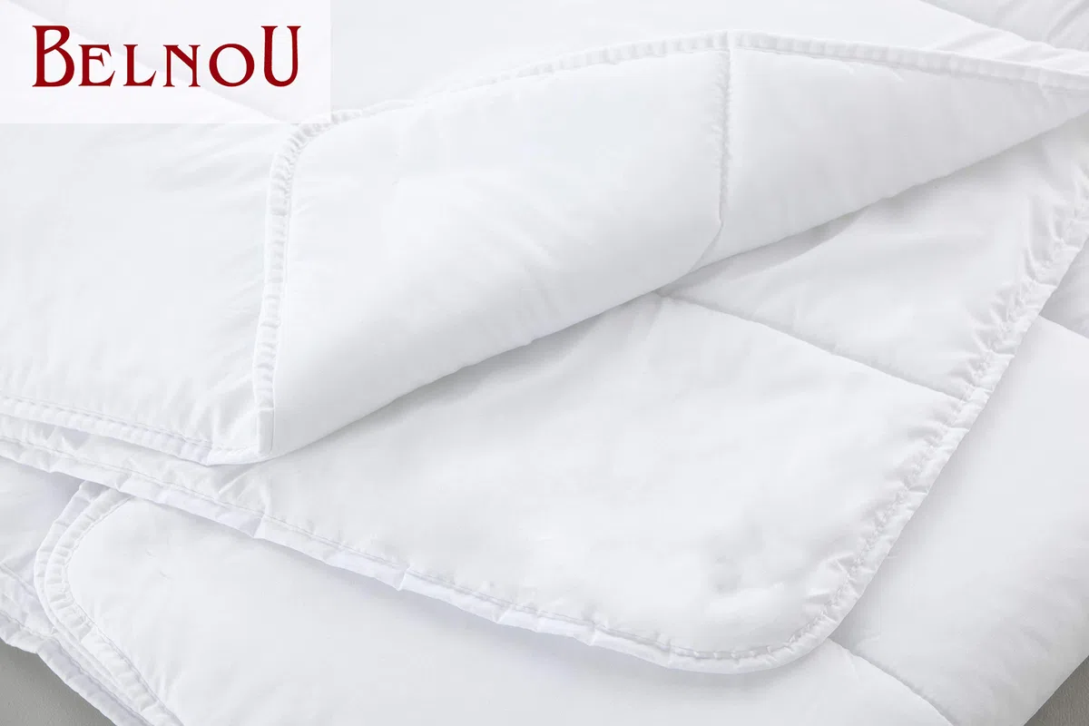 Belnou Edredon Relleno Nordico Tacto Pluma. Blanco Liso. Microfibra y Fibra Hueca. Grueso Blando Comodo Ligero. Diseño y Calidad. Seda 400 gr. 240x220 cm Cama 150/160 cm