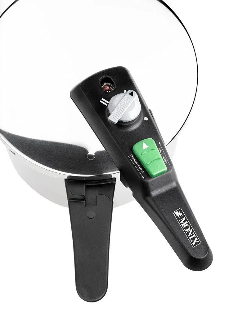 MONIX Quick Olla Express de 4 Litros, Fabricada en Acero Inoxidable, con Triple Sistema de Seguridad y 2 Niveles de Presión, Apta para Todo Tipo de Cocinas