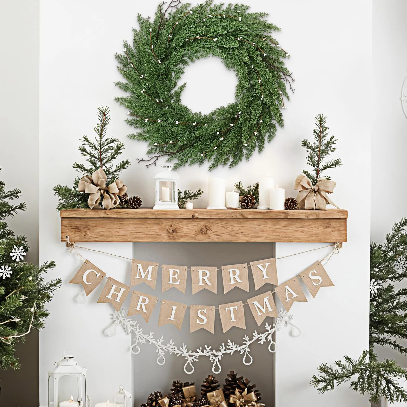 Weldomcor Corona de Navidad para Puerta 56 cm Grande Corona Navidad Puerta Verde Guirnalda Navidad Pino Norfolk Pine Corona de Adviento Adornos Navidad para Balcón Paredes Ventanas