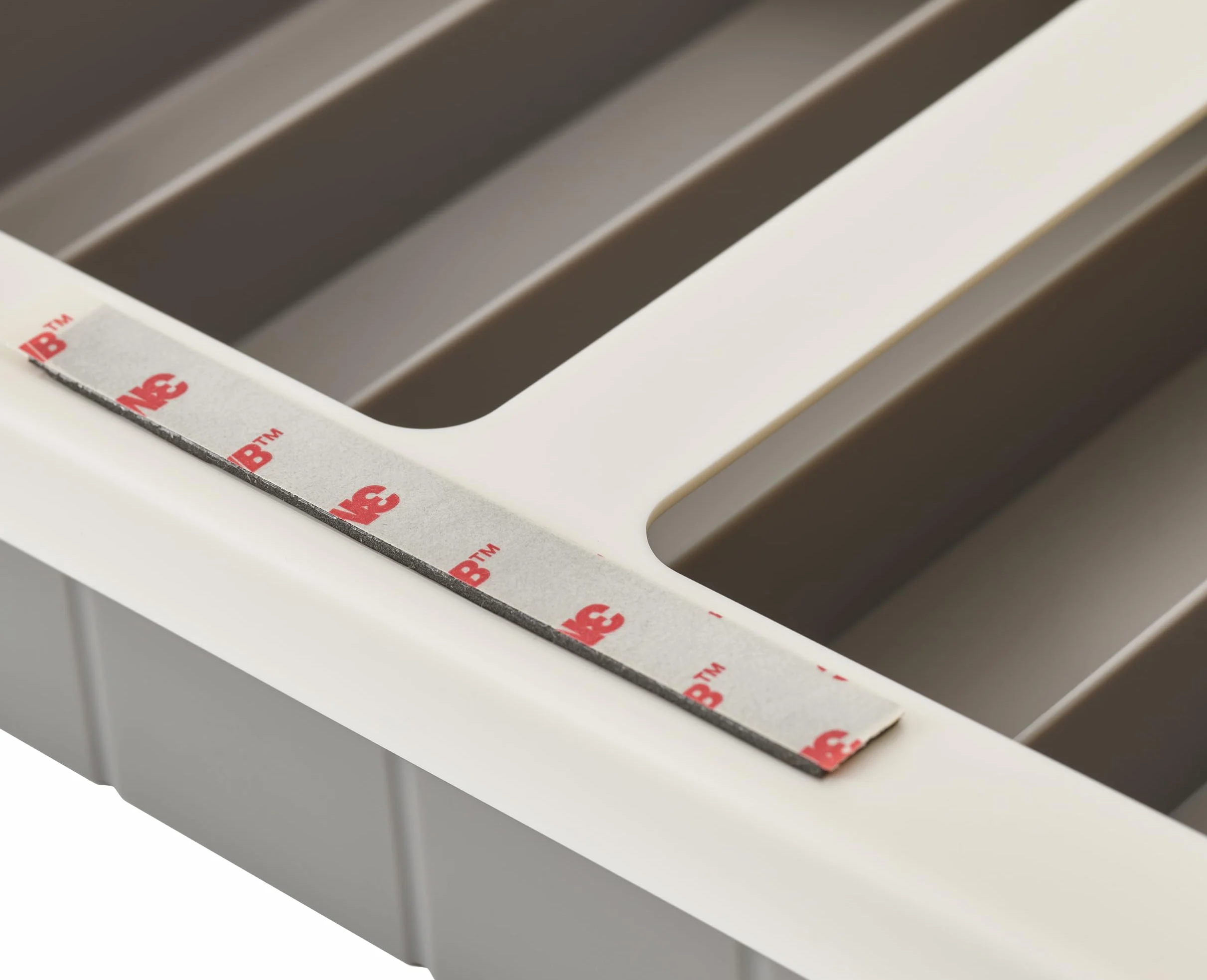 Joseph Joseph CupboardStore, Cajón porta cápsulas de café Nespresso bajo el estante, capacidad para 30 cápsulas, gris.