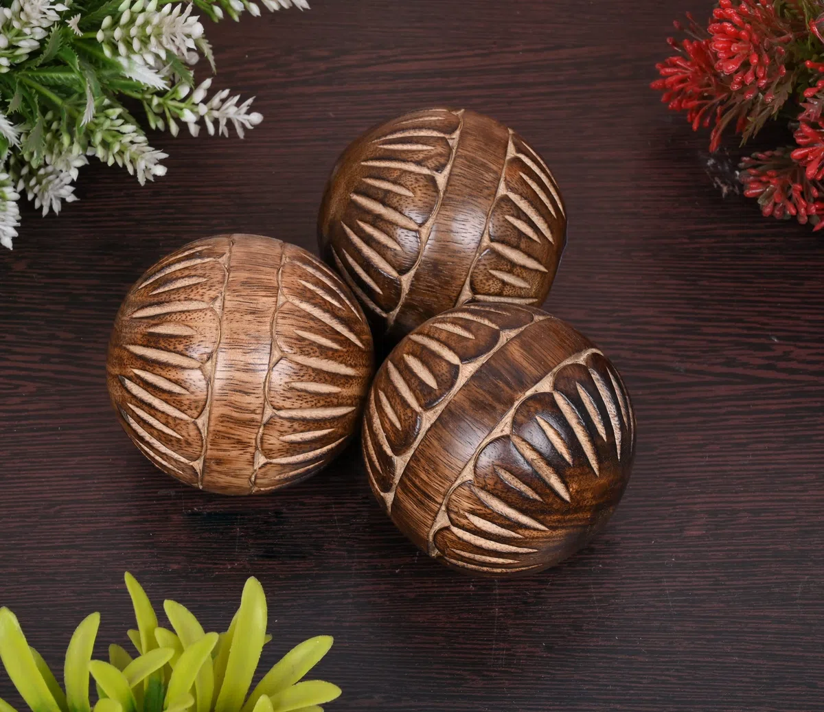 EDHAS Juego de 3 bolas redondas decorativas de madera de mango para centro de mesa o uso individual, ideal para uso en bandeja o decoración de cestas