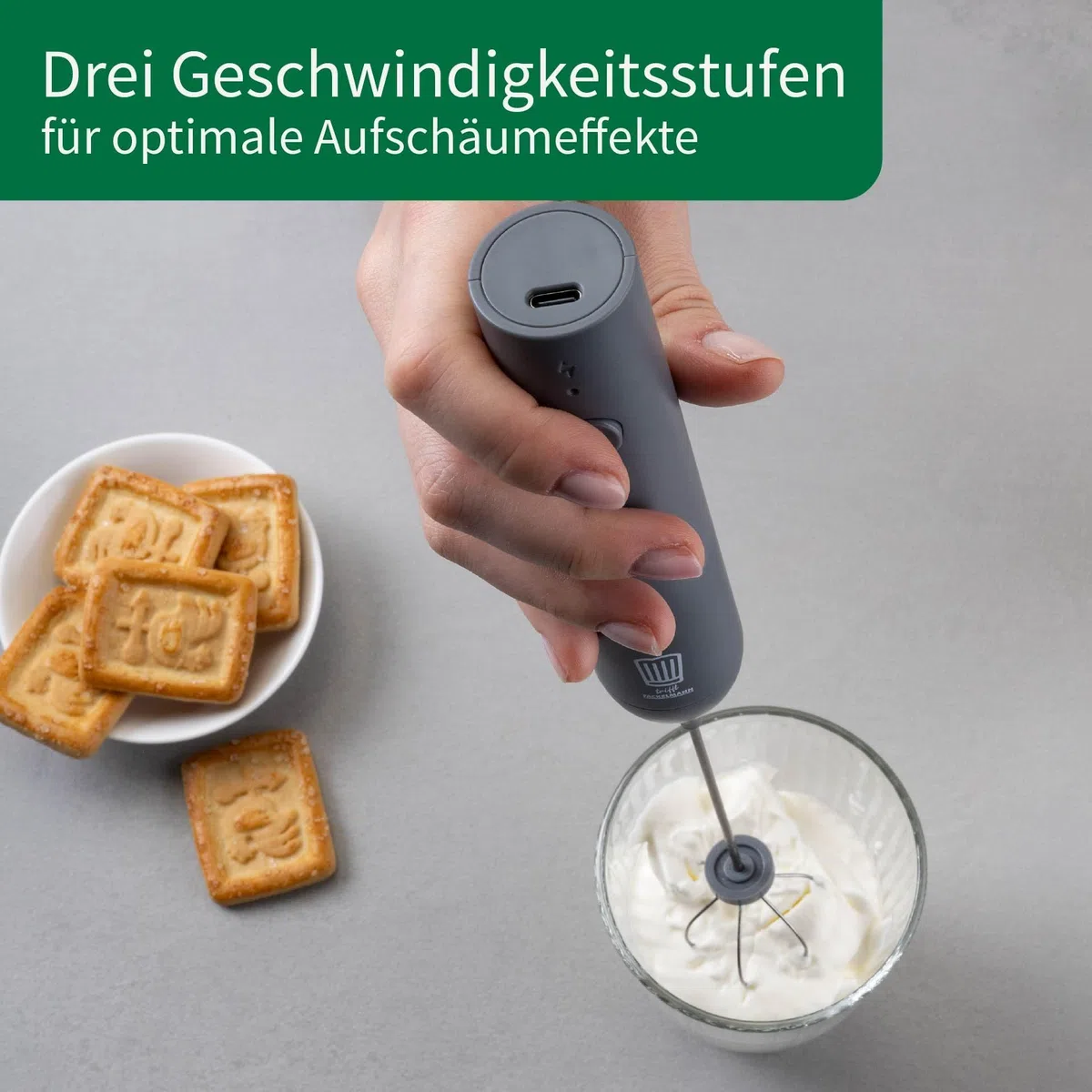 Chef Meet Fackelmann - Espumador de leche eléctrico (incluye 2 batidores de varilla, recargable por USB-C, 3 velocidades), color gris oscuro