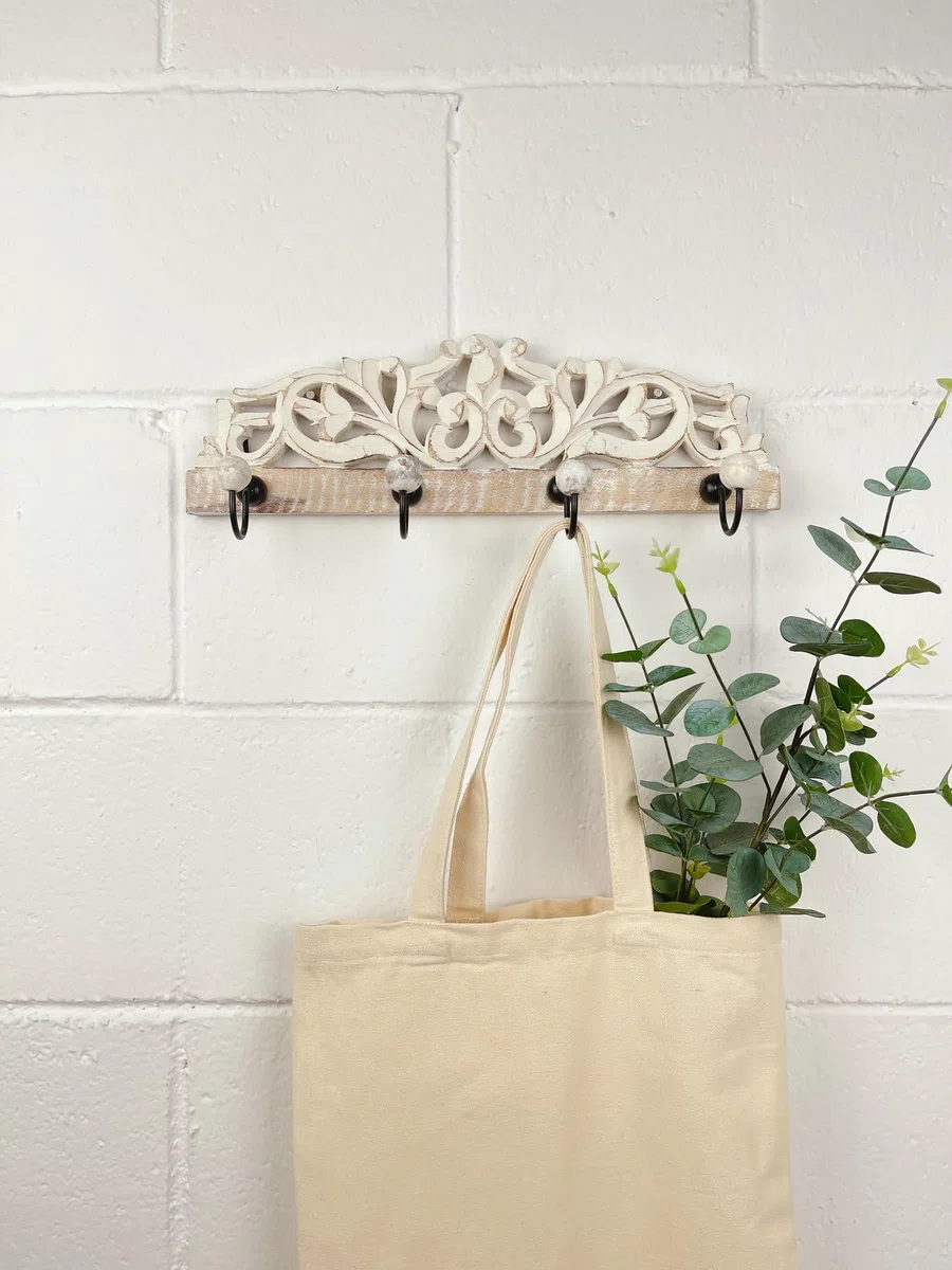 Perchero de pared mango madera tallado floral metal con 4 colgadores resistentes 40x9x13 cm (Tallada floral)