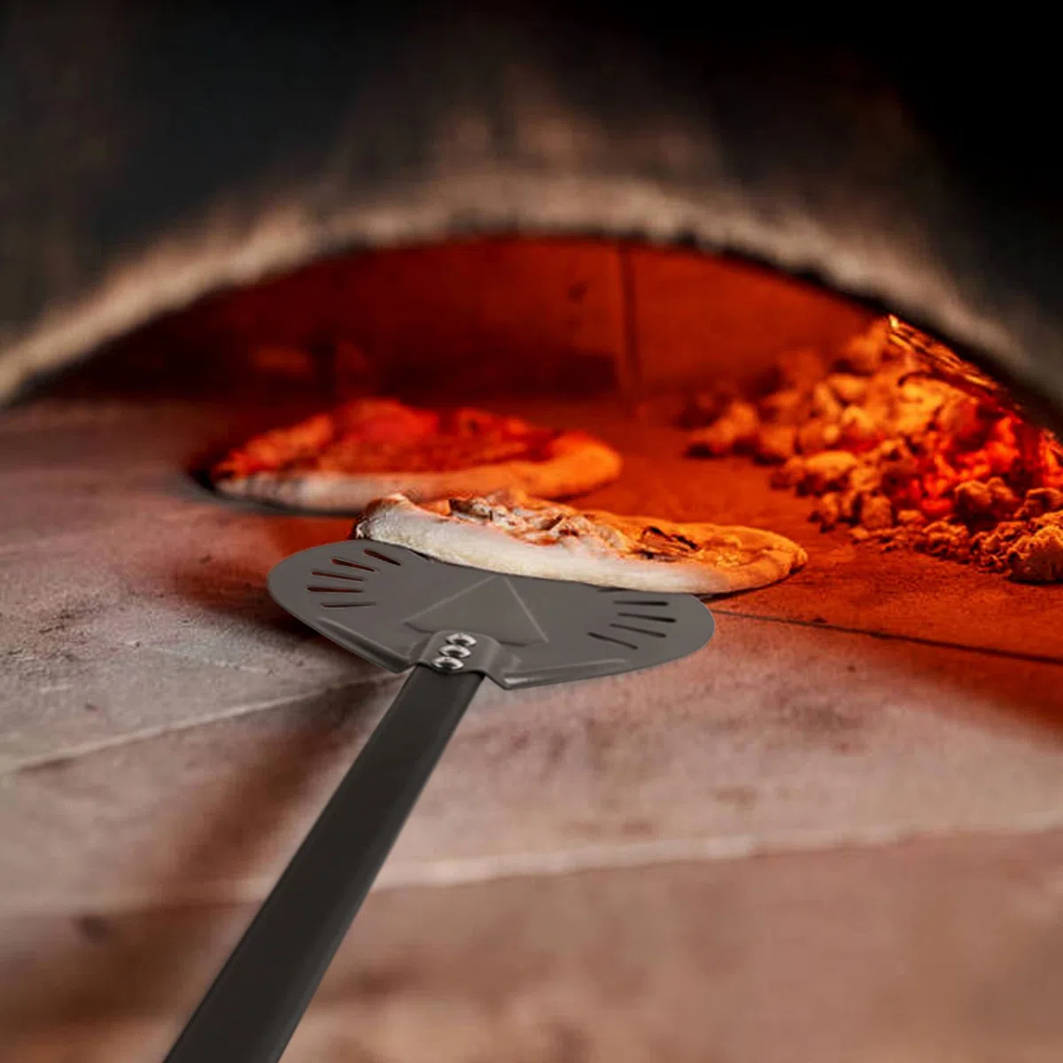 Pala giratoria de pizza de 9 pulgadas, cepillo perforado para pizza y cepillo para pizza, rastrillo de ceniza, juego de utensilios de horno de pizza comercial de leña con mango de
