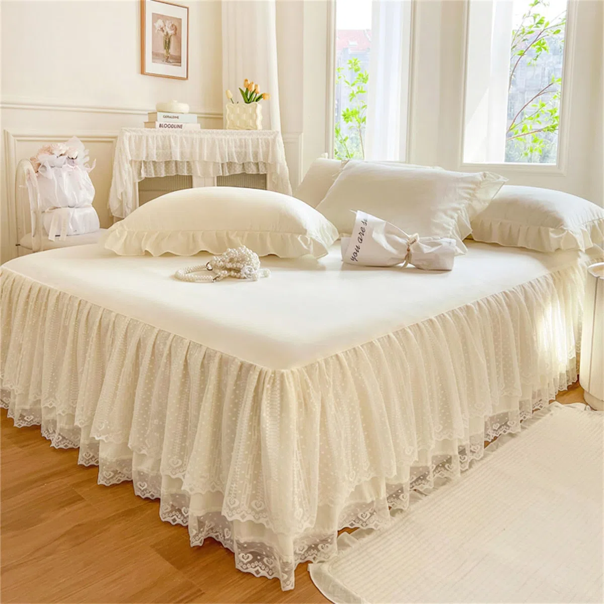 Odot Color Sólido Sabana Bajera con Volantes, Diseño de Borde de Encaje Blanco Sabana Bajera con Faldon Falda de Cama con Volante Suave Faldas de Cama Protector de Colchó (Blanco Crema,150x200cm)