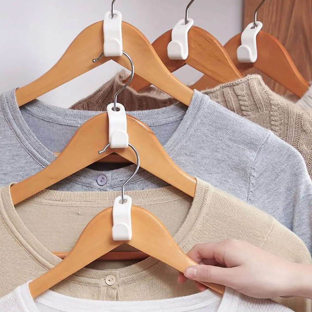 60Pcs Ganchos Conectores para Perchas de Ropa, Mini Organizador de Perchas plástico para Ahorrar Espacio Armario Blanco