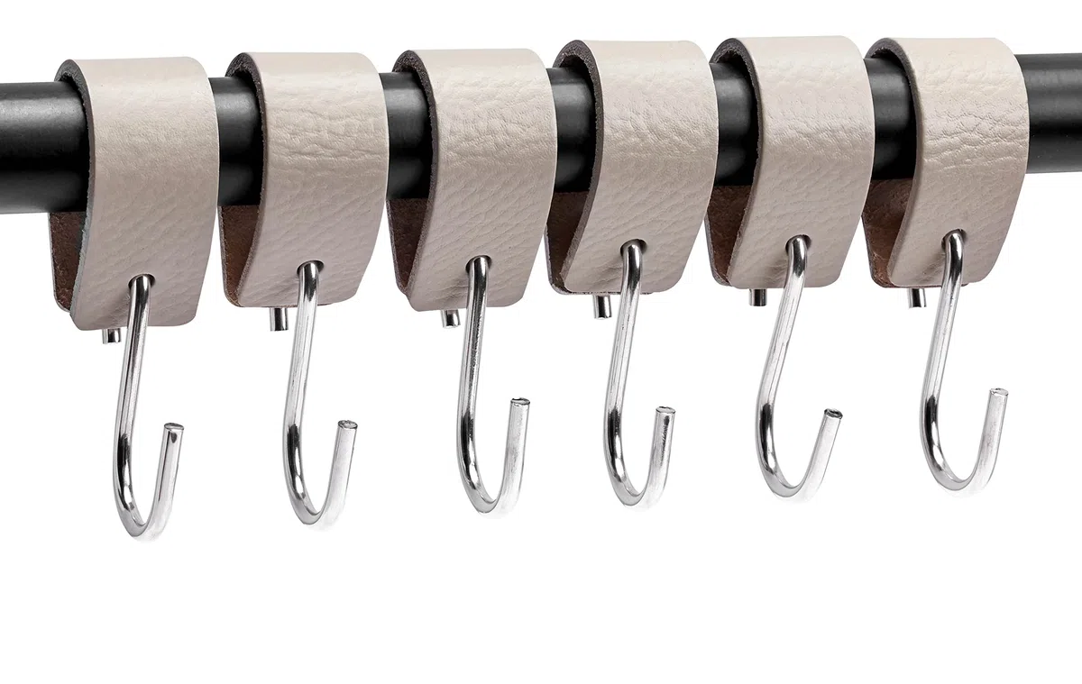 Brute Strength - Ganchos en forma de S multifuncionales de cuero - Gris claro - 6 piezas - Gancho para abrigos - para cocina, baño, dormitorio y oficina
