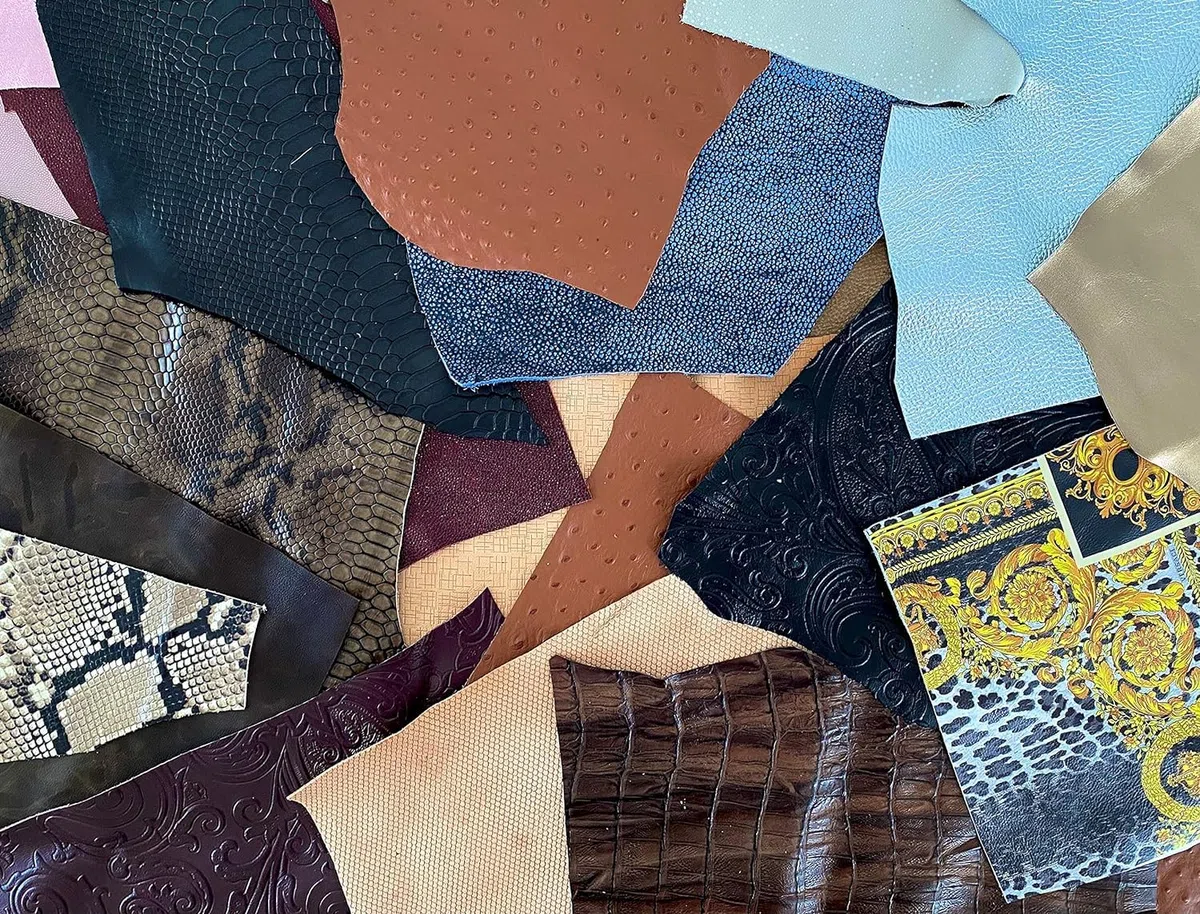 1 Kg de Recortes de Cuero – Piel Auténtica con Estampados Mixtos y Detalles en Tamaño Aleatorio – Fabricado en España– Retales Cortes de Formas Diferentes con Estampados Decorativos