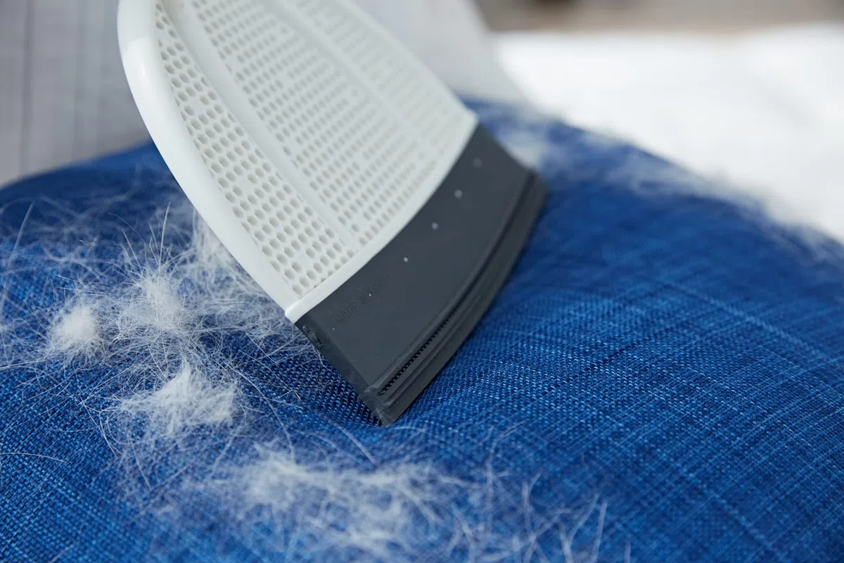 Broombi - Removedor de pelo para mascotas, limpia pelusa, polvo, cabello humano, hoja de silicona reutilizable que elimina el pelo de perro y gato, piel de animal, para muebles, alfombras, tela, ropa,
