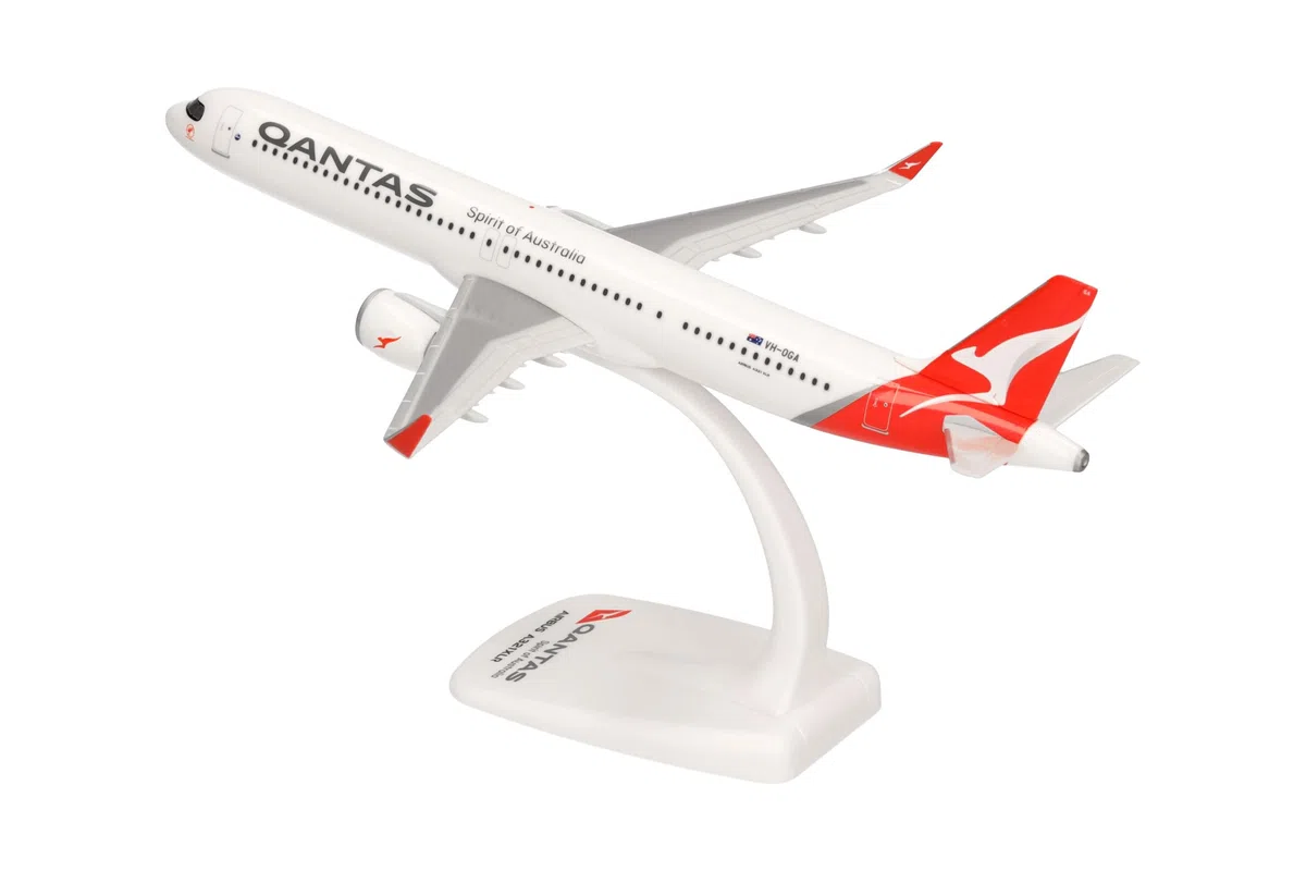 Herpa Miniatura del avión Qantas Airbus A321XLR - Snap-Fit, Escala 1/200, Modelo prefabricado, maqueta de colección, modelismo, avión con Soporte, Figura plástico