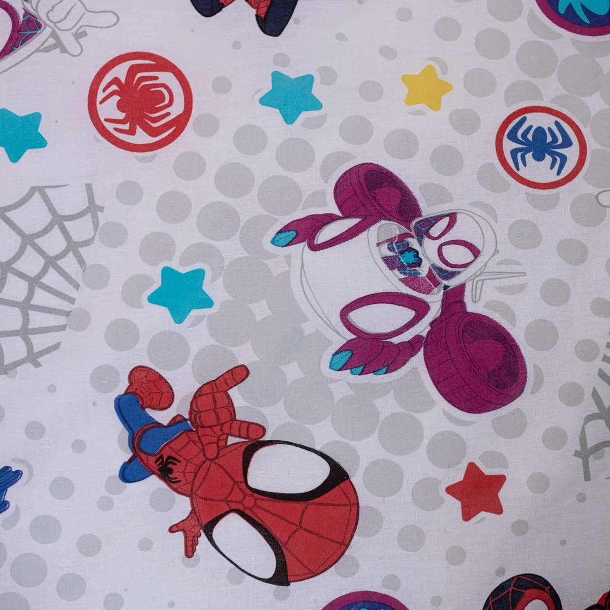 Spidey y Sus Amigos Funda Nórdica Cama 90 140x200 + Funda Almohada 70x90 | Ropa de cama reversible | Algodón natural transpirable Oeko-Tex | Licencia Marvel | 3-8 años | Regalo | Lavable a máquina