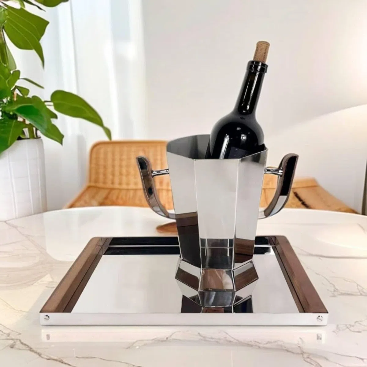 Cubo de Champán Cubitera Recipiente Balde de Hielo de Acero Inoxidable con Superficie Espejada Elegantes Mantiene una Botella Fría y Lista Adecuado para Celebraciones Mostradores y Vitrinas