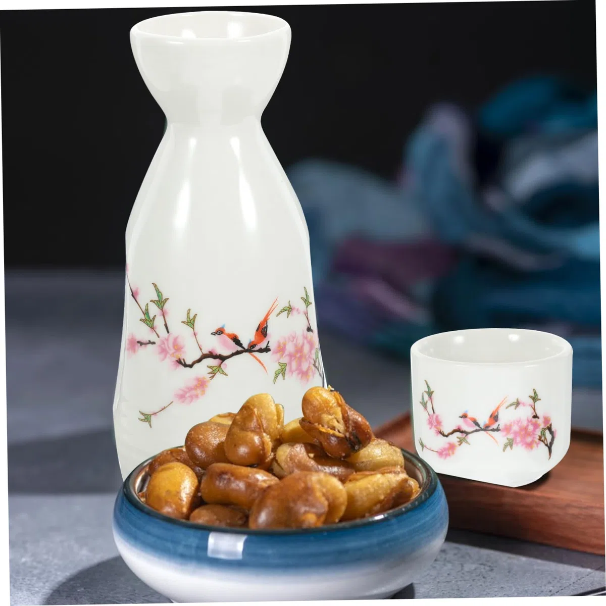 Holibanna Juego de Copa de Sake Japonesa y Tetera Tradicional de Cerámica, 7 Piezas, Surtido Pequeño, Material Cerámico, Diseño Retro, para Servir Sake en Casa, Bares y Restaurantes, Obsequio Especial