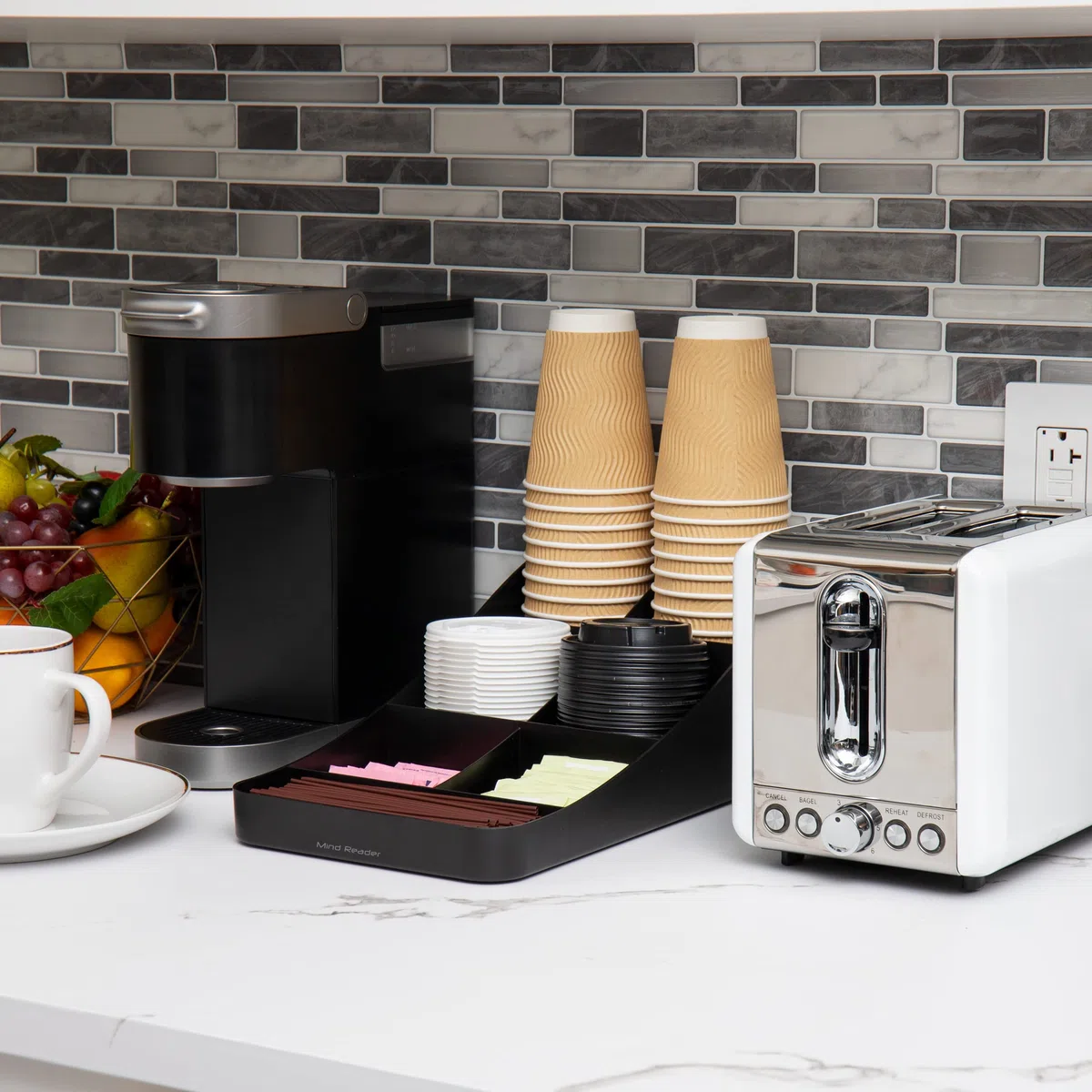 Mind Reader COMP7-BLK Anchor Collection - Organizador de mesa de café y condimentos con 7 compartimentos, plástico, color negro