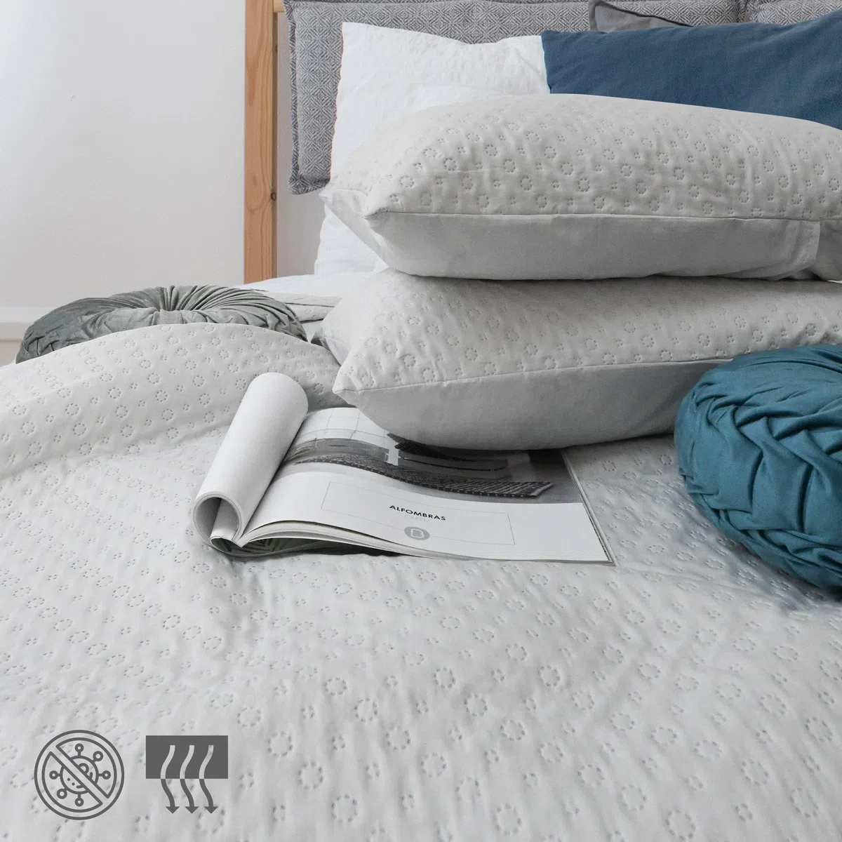 HOMEYA - Colcha bouti para Verano y Entretiempo, 100% Poliester, Colcha Cubre Cama Fina, suava, 250x265 Gris Claro para Cama 150 con Dos Funda de Almohada